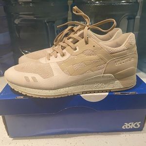 ASICS cream gel lite sneakers